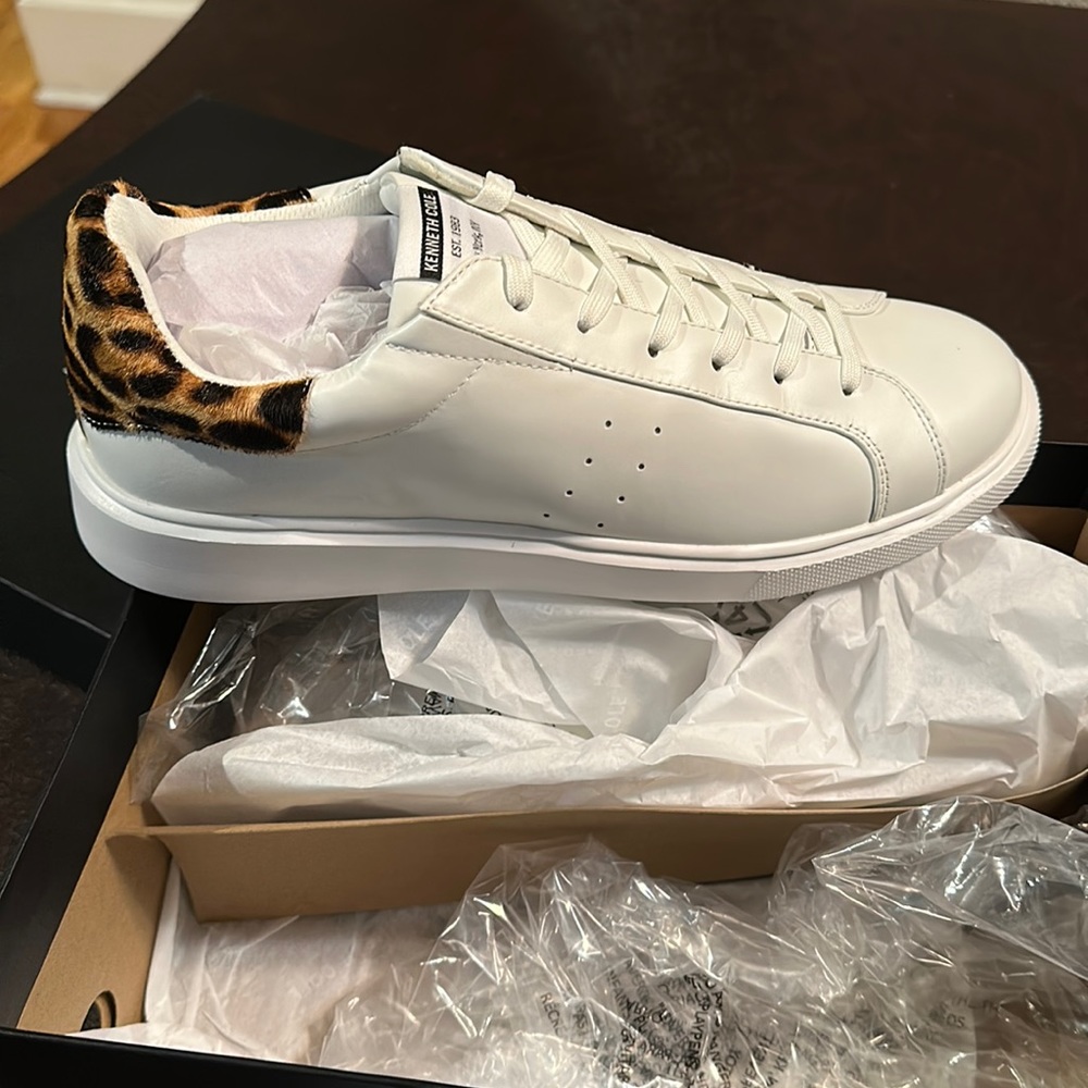 Kenneth Cole Sneakers - Size 10